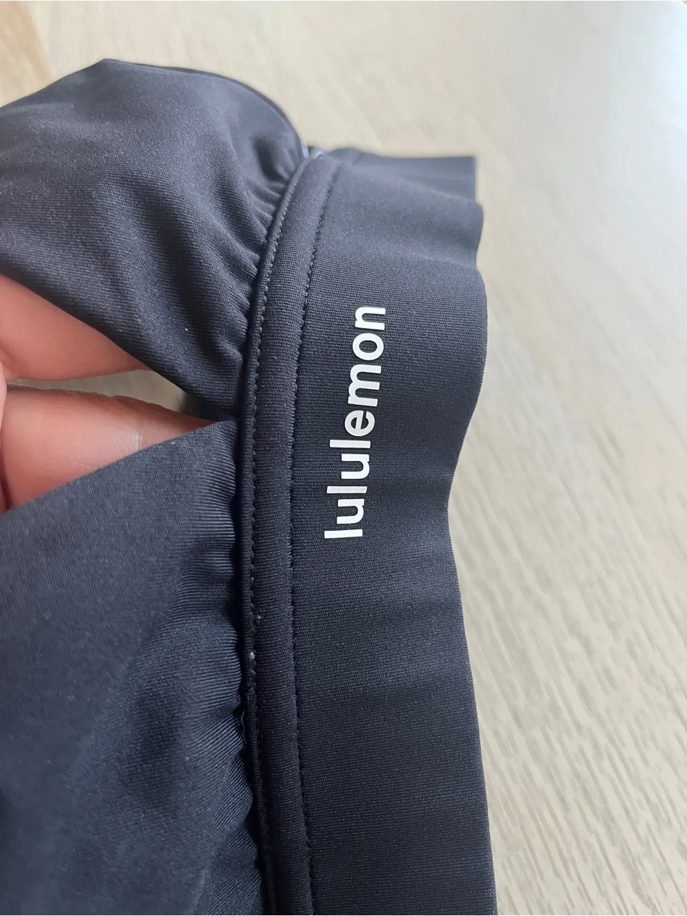 lululemon athletica Black Logo Triangle Light-Support Sports Bra size 4